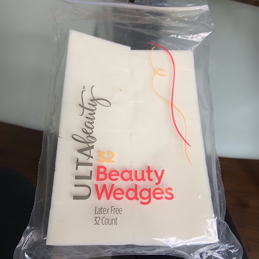 Wedged sponges